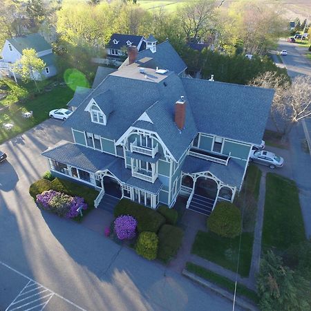 Victoria'S Historic Inn Wolfville Dış mekan fotoğraf