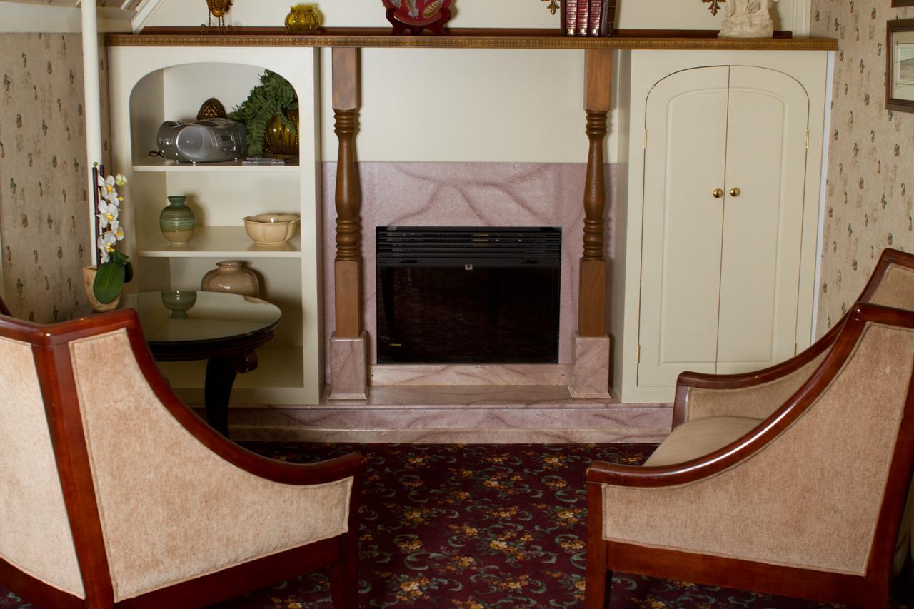 Victoria'S Historic Inn Wolfville Dış mekan fotoğraf